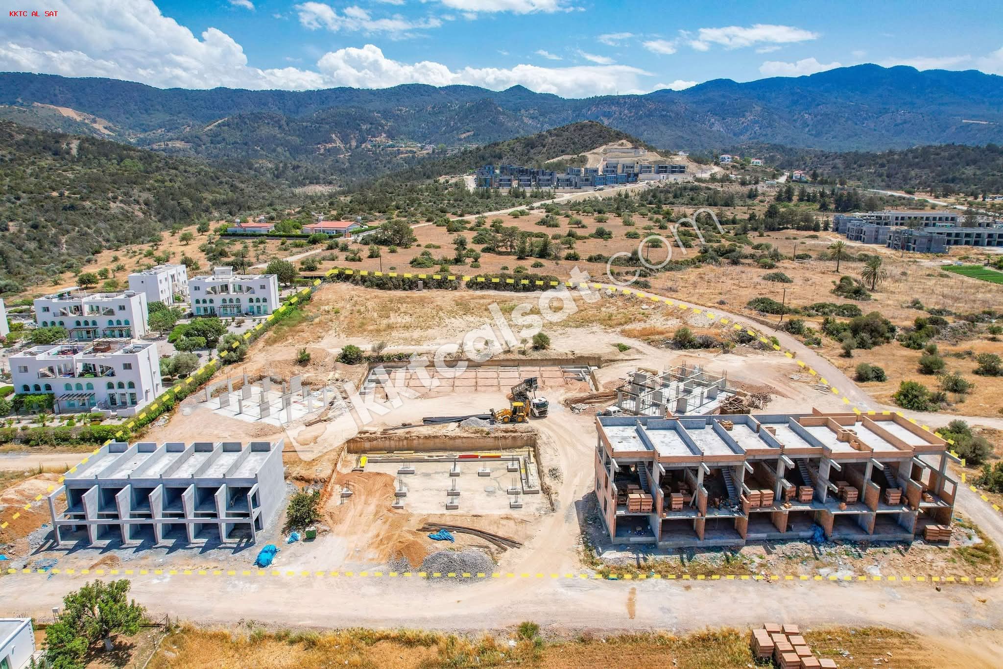 GİRNE ESENTEPE’ DE SOSYAL DONATILI SATILIK 1+0, 1+1, 2+1 SATILIK DAİRELER (KOD 128) — كيرينيا (Girne) — الصورة 6 من 6
