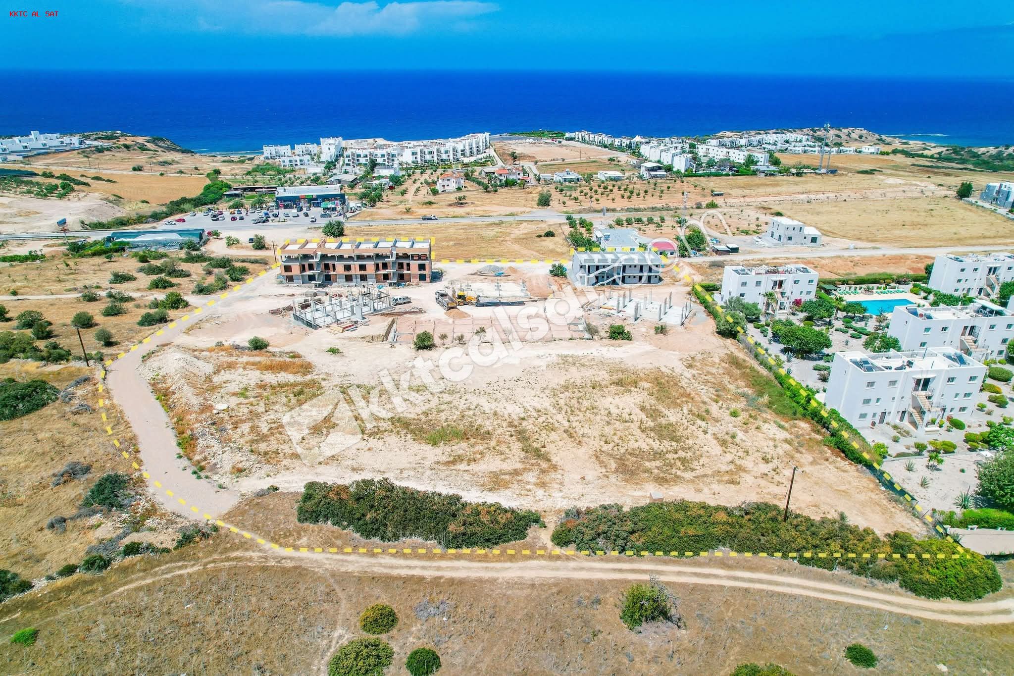 GİRNE ESENTEPE’ DE SOSYAL DONATILI SATILIK 1+0, 1+1, 2+1 SATILIK DAİRELER (KOD 128) — كيرينيا (Girne) — الصورة 4 من 6