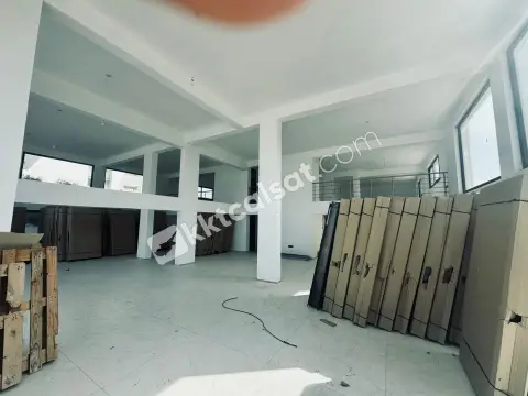 ENİBOGAZİÇİ BÖLGESİNDE SATILIK 650 m2 SATILIK DÜKKAN — Yeniboğaziçi — photo 6 of 7