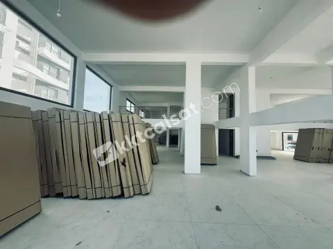 ENİBOGAZİÇİ BÖLGESİNDE SATILIK 650 m2 SATILIK DÜKKAN — Yeniboğaziçi — photo 7 of 7