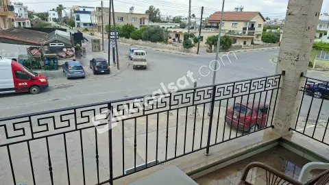 MAĞUSA YENİBOĞAZİÇİNDE KİRALIK 3+1 — Yeniboğaziçi — fotoğraf 2/6