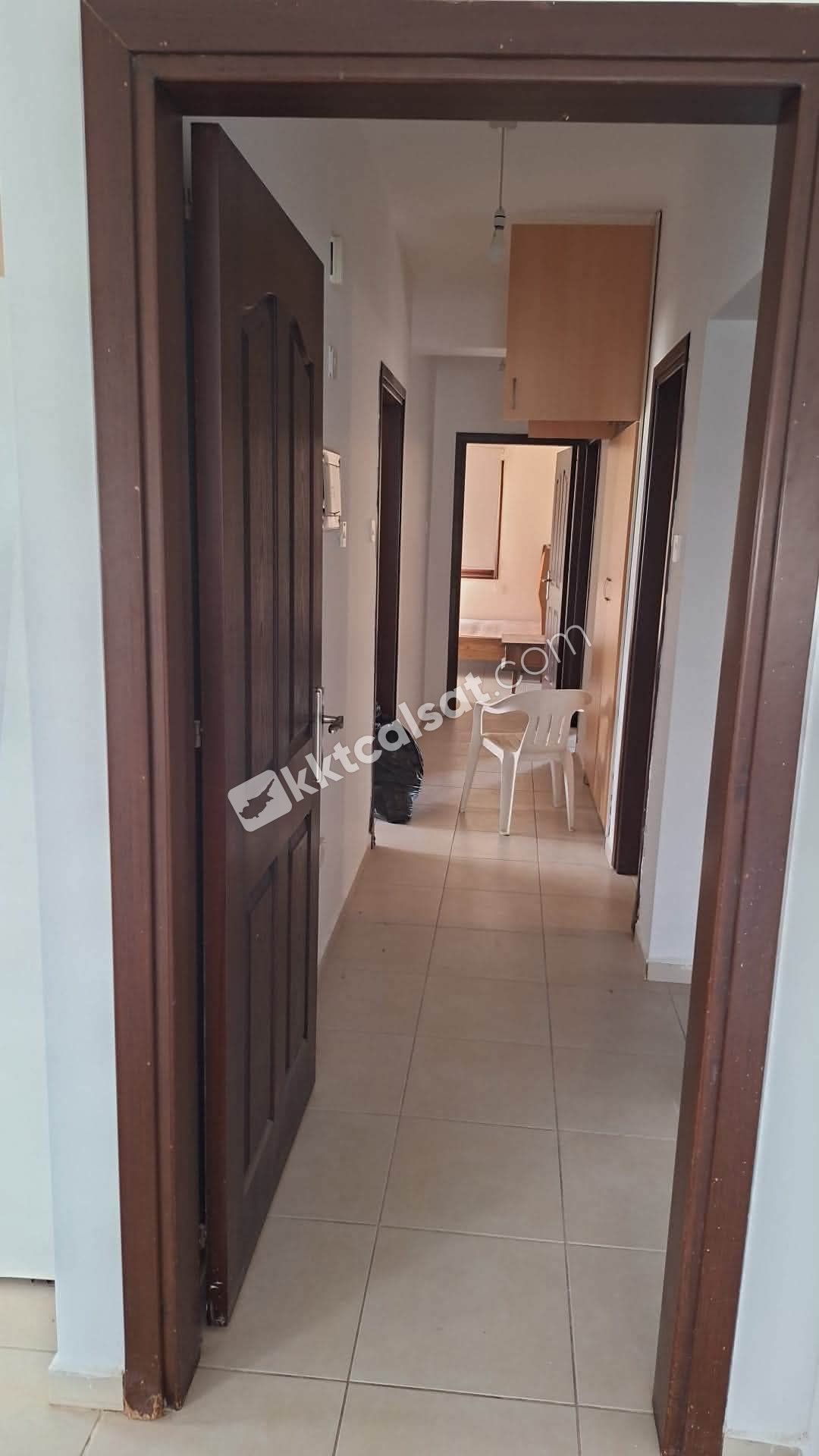 MAĞUSA YENİBOĞAZİÇİNDE KİRALIK 3+1 — Yeniboğaziçi — photo 3 of 6