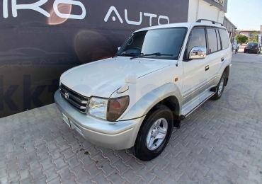 Toyota  Land Cruiser Prado TX Limited edition